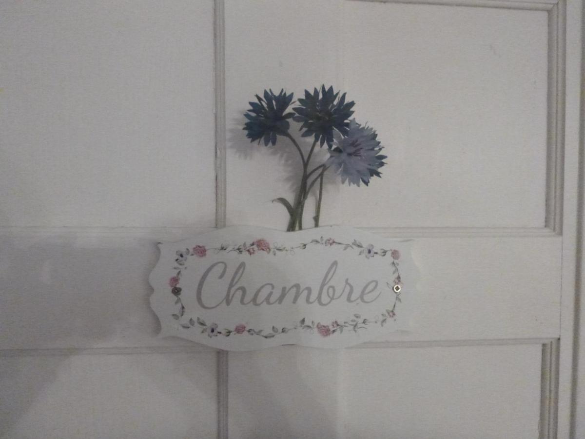La Maison Des Fleurs Montembœuf Екстериор снимка